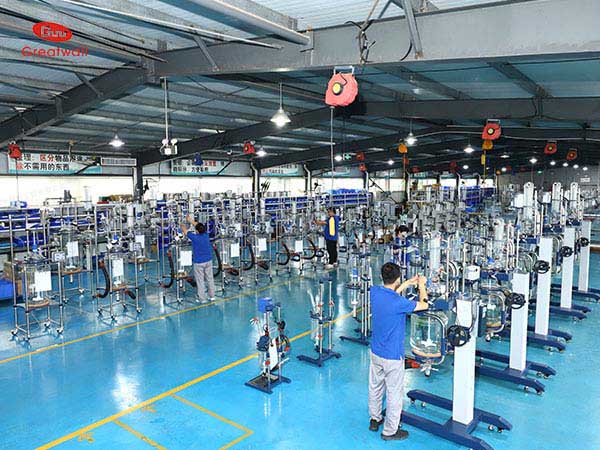 實驗室用玻璃反應(yīng)釜生產(chǎn)廠家