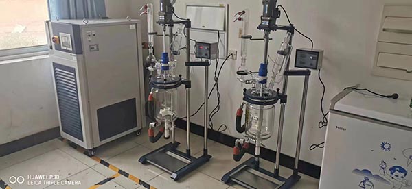 如何選購玻璃反應(yīng)釜？